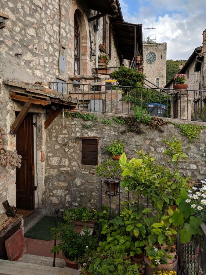 Cuore Del Castello Arrone Exterior photo